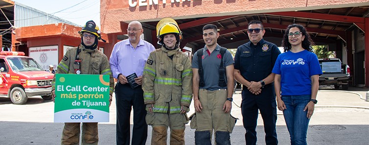 Seguros Confie celebrates Firefighters' Day